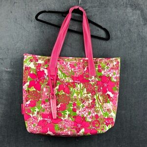 Lilly Pulitzer Large Cooler Bag with Bottle Opener in Beach Rose
